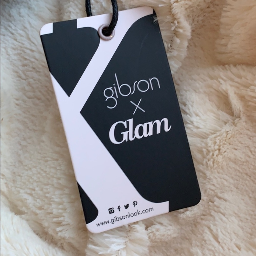 Gibson - Velvet Halter Top - Picture 5 of 6